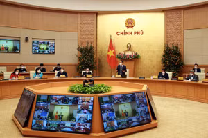 Phó Thủ tướng Vũ Đức Đam yêu cầu Bộ Y tế khẩn trương xây dựng kế hoạch tiêm vaccine cho trẻ em từ 5 đến dưới 12 tuổi; ban hành hướng dẫn việc xét nghiệm, cách ly đối với trẻ em, học sinh bảo đảm phù hợp, khoa học. Ảnh: Baochinhphu