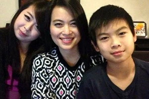 13/11, thi thể 3 mẹ con tử nạn vụ MH17 về đến Nội Bài