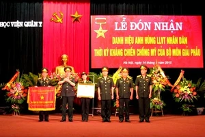 Bộ môn Giải phẫu, Học viện Quân y đón nhận danh hiệu Anh hùng