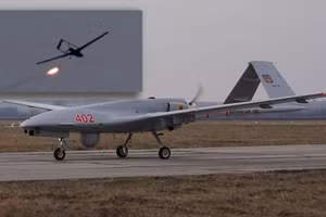 Ukraine buộc phải bắn hạ một chiếc Bayraktar TB2 do mất quyền điều khiển.