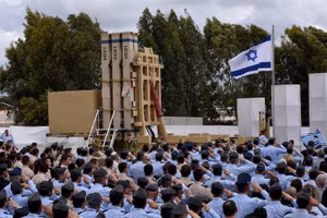 Hệ thống đánh chặn David's Sling.