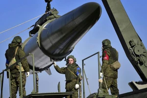 Nga nhiều lần phóng tên lửa chiến thuật Iskander-M vào mục tiêu quân sự Ukraine.