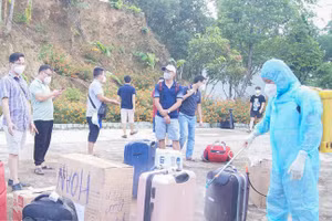 31 cán bộ y tế của Điện Biên chi viện TP. HCM chống dịch đã hoàn thành nhiệm vụ, an toàn trở về. Ảnh: Bích Duyên.