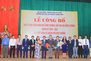 Ra mắt Hội đồng trường Trường ĐH Sư phạm Kỹ thuật Vinh nhiệm kỳ 2020 - 2025.