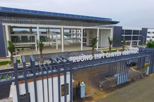 Trường THPT Chuyên Vĩnh Phúc là 1 trong 2 địa điểm diễn ra kỳ thi vào lớp 10 Chuyên Vĩnh Phúc 