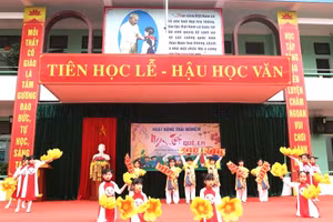 Sôi nổi hoạt động trải nghiệm "Ngày tết quê em" ở Trường Tiểu học Hùng Vương.