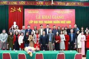 41 học viên trúng tuyển lớp đại học Trường Ngoại ngữ sẽ học tại Trung tâm GDTX tỉnh Vĩnh Phúc