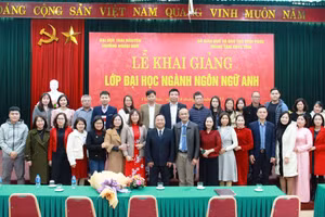 41 học viên trúng tuyển lớp đại học Trường Ngoại ngữ sẽ học tại Trung tâm GDTX tỉnh Vĩnh Phúc