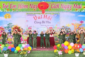 Sôi nổi hoạt động trải nghiệm “Vui hội cùng bé yêu” ở Trường Mầm non Ninh Dân.