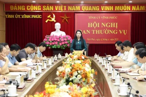 Ban Thường vụ Tỉnh ủy Vĩnh Phúc họp cho ý kiến về công tác cán bộ.