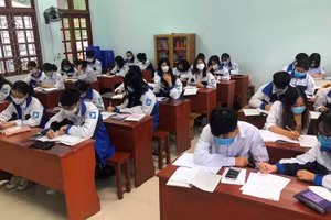 Học sinh trường THPT Chuyên tỉnh Hà Giang nghỉ học từ 27/10