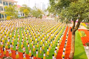 Cảnh quan môi trường sư phạm trường Tiểu học Định Trung: Xanh - Sạch - Đẹp - An toàn.