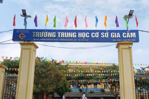 Trường THCS Gia Cẩm (TP Việt Trì, Phú Thọ).