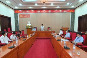 Ông Nguyễn Khắc Hiếu, Bí thư Huyện ủy Yên Lạc giải đáp những băn khoăn, vướng mắc về dự án Cụm công nghiệp làng nghề Minh Phương