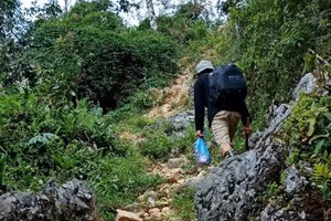 Đường lên điểm trường ở Pờ Chừ Lủng, xã Ngam La, huyện Yên Minh, Hà Giang.