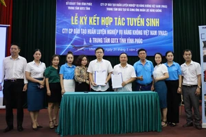 Hai bên ký biên bản hợp tác