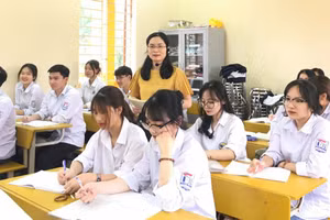 Giờ dạy Ngữ văn của cô giáo Trịnh Thị Hoài Giang, Trường THPT Vĩnh Yên (Vĩnh Phúc)