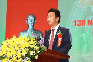 Ông Đặng Quốc Khánh, Ủy viên Trung ương Đảng, Bí thư Tỉnh ủy, Trưởng Đoàn đại biểu Quốc hội tỉnh Hà Giang làm Trưởng ban Chỉ đạo phòng, chống tham nhũng, tiêu cực tỉnh. Ảnh: Kim Tiến