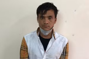 Đối tượng Mua tại cơ quan công an. Ảnh: Công an TP Tuyên Quang. 