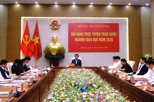Hình ảnh tại điểm cầu Phú Thọ- Hội nghị trực tuyến toàn quốc ngành giáo dục 2020