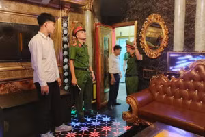 Thực hiện kiểm tra an toàn PCCC và CNCH đối với cơ sở kinh doanh dịch vụ Karaoke