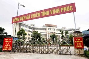 Bệnh viện dã chiến tỉnh Vĩnh Phúc được kích hoạt hoạt động.