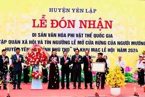 Tập quán xã hội và tín ngưỡng Lễ mở cửa rừng của người Mường huyện Yên Lập (Phú Thọ) được công nhận là di sản văn hóa phi vật thể quốc gia.