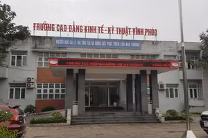 Trường CĐ Kinh tế - Kỹ thuật Vĩnh Phúc nơi em H. theo học
