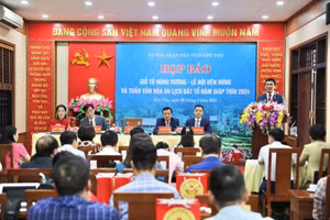 Quang cảnh buổi họp báo.