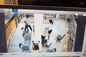 Hình ảnh vụ việc được camera ghi lại