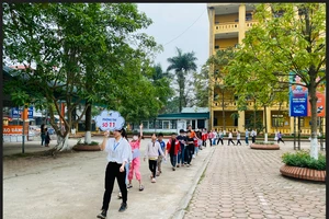 Đông đảo thí sinh tham dự Vòng thi cấp tỉnh tại Vĩnh Phúc, Cuộc thi tiếng Anh TOEFL Challenge - Nguồn ảnh: IIG Việt Nam