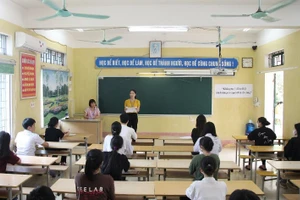 Hơn 17.500 thí sinh tại Vĩnh Phúc hoàn thành ngày thi đầu tiên kỳ thi vào lớp 10 năm 2023