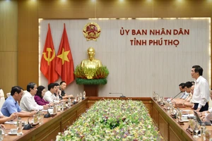 Quang cảnh buổi làm việc.