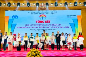 Phú Thọ nâng cao nhận thức về an toàn giao thông cho học sinh Tiểu học.