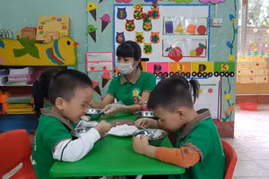 Bữa ăn bán trú tại Trường MN Nông Trang, TP. Việt Trì, Phú Thọ