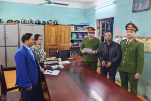 Khởi tố tài xế container gây tai nạn khiến 5 người tử vong tại chỗ ở Tuyên Quang.