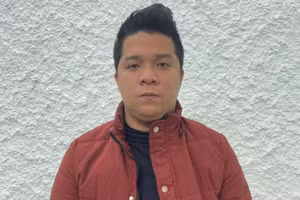 Đối tượng Vũ Duy Tuấn tại cơ quan công an. Ảnh: Công an tỉnh Tuyên Quang 