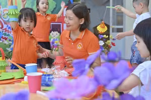 Hoạt động chăm sóc trẻ em tại Trường Mầm non Hoa Sen, thành phố Việt Trì. Ảnh: Sở GD&ĐT Phú Thọ.