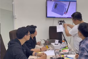 4 thành viên của nhóm GDSC, Trường Đại học Hoa Sen