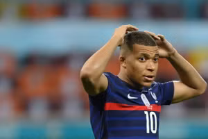 Mbappe hóa tội đồ khiến Pháp bị loại.