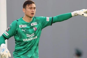 Đặng Văn Lâm lần đầu được bắt chính ở Cerezo Osaka 