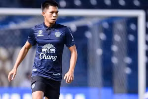 Pansa Hemviboon bị nghi ngờ giả chấn thương để trốn tránh làm nhiệm vụ quốc gia.