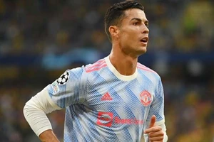 Ronaldo thiết lập cột mốc mới sau trận thắng West Ham.