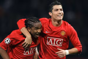 Anderson đã bị cơ quan pháp luật cáo buộc tội rửa tiền