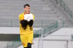 Thủ môn Tấn Trường nhiều khả năng tiếp tục được lựa chọn ở trận gặp Malaysia.