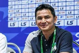 HLV Kiatisak đặt niềm tin vào tuyển Thái Lan ở AFF Cup 2020