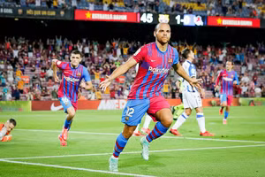  Braithwaite có ngày thi đấu bùng nổ với 2 bàn thắng và một đường kiến tạo. Ảnh AFP.