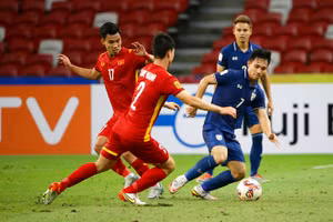  HLV Park Hang Seo vẫn tin lật ngược thế cờ dù thất bại 0-2 ở bán kết lượt đi AFF Cup 2020. (Ảnh: AP).