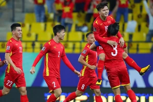 Tuyển Việt Nam được kỳ vọng sẽ vượt qua Thái Lan ở bán kết AFF Cup.