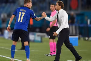 Dù thi đấu mờ nhạt ở Tứ kết, Immobile vẫn được HLV Mancini tin tưởng. 